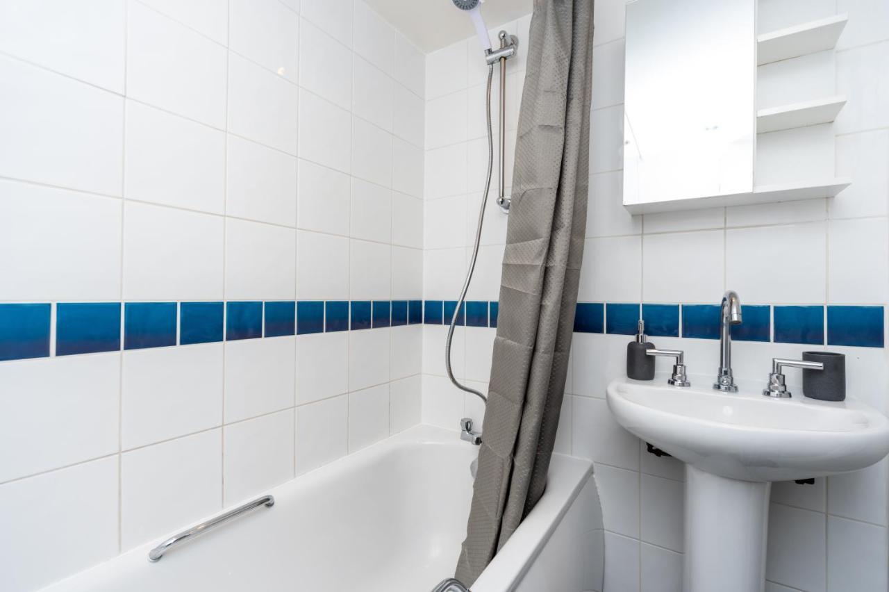 Free Parking Coastal Modern One Bedroom Apartment غريت يورماوث المظهر الخارجي الصورة